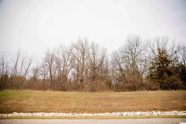 $58,900 | 4523 Oakwood Drive, Quincy, IL 62305