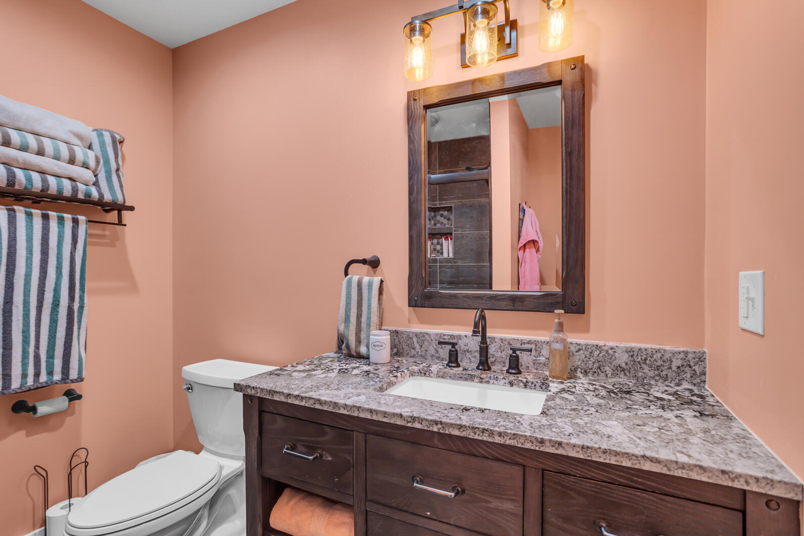 229 South Sutton Road Jackson, MI 49203 - Photo 21 of 35 0N0A4904