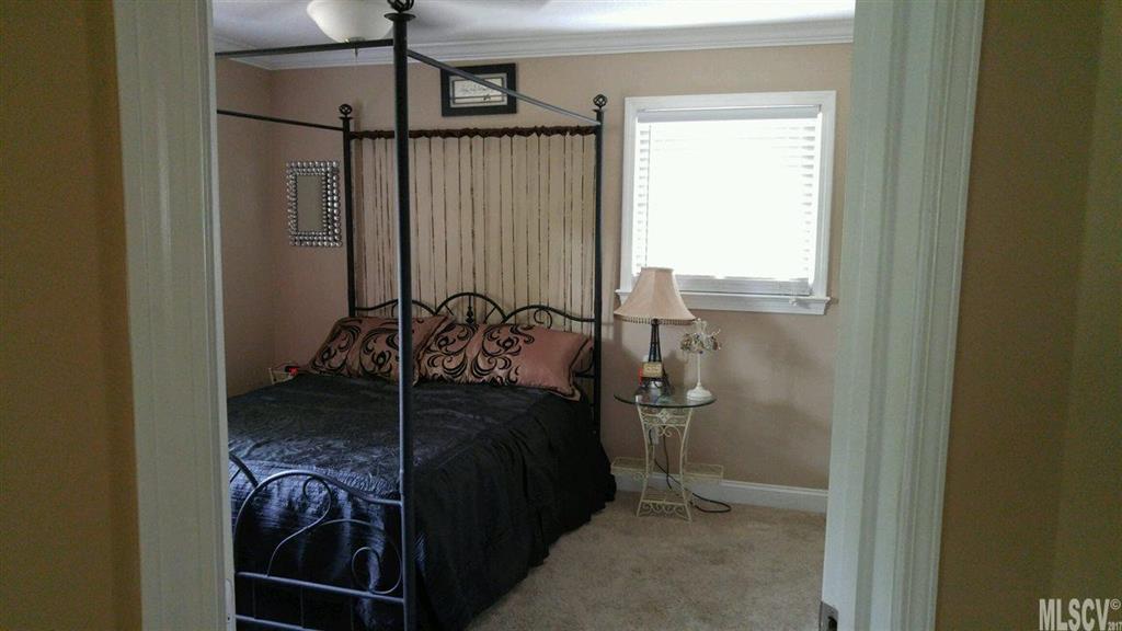 301 NW Road Hickory, NC 28601 - Photo 12 of 23 Gallery Image 12