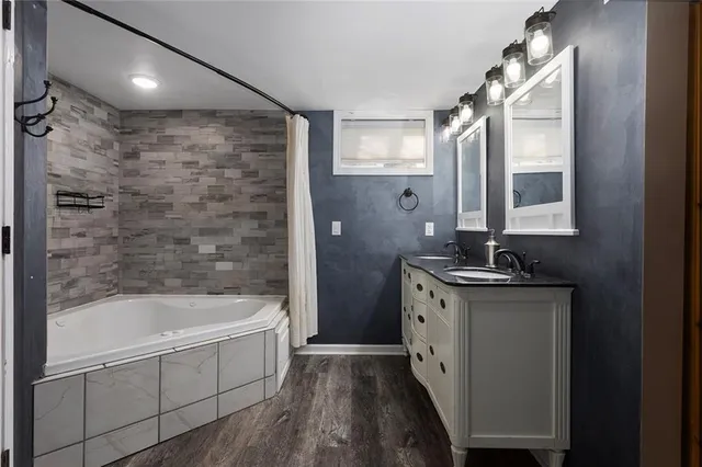 $239,900 | 16525 East 35 Court South, Independence, MO 64055