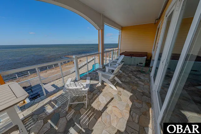 $525,000 | 24502 North Carolina Highway 12, Unit 24, Rodanthe, NC 27968