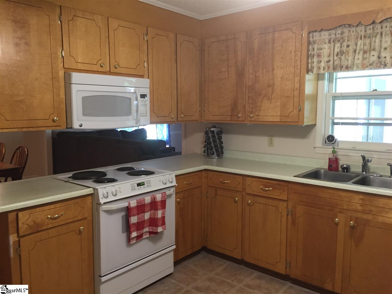 175 Inn View Drive Inman, SC 29349 - Photo 8 of 25