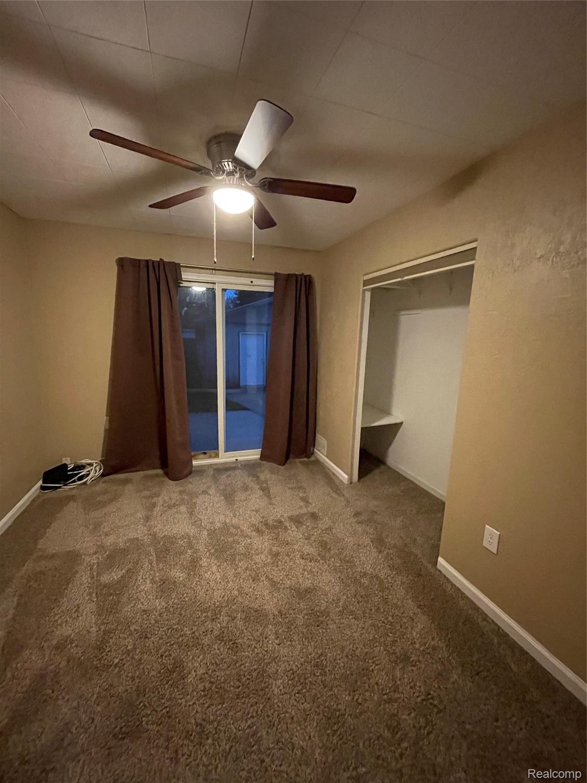 23847 Superior Road Taylor, MI 48180 - Photo 15 of 17 F58CA415-FA44-4E57-902C-99032F62EFD8.jpeg
