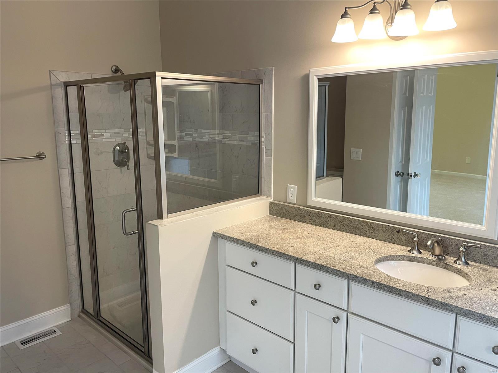 1205 Turnberry Ridge Court Chesterfield, MO 63005 - Photo 18 of 33 Gallery Image 18