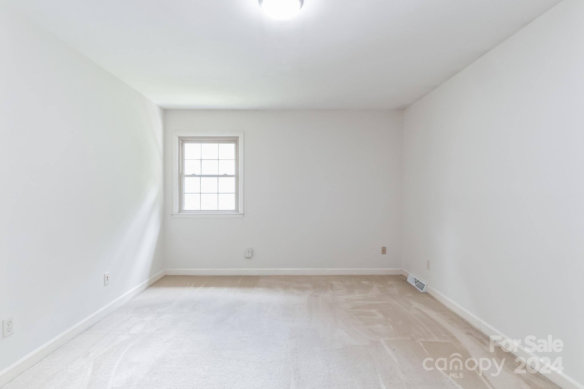 7327 Leesburg Road Charlotte, NC 28215 - Photo 22 of 31 Gallery Image 22