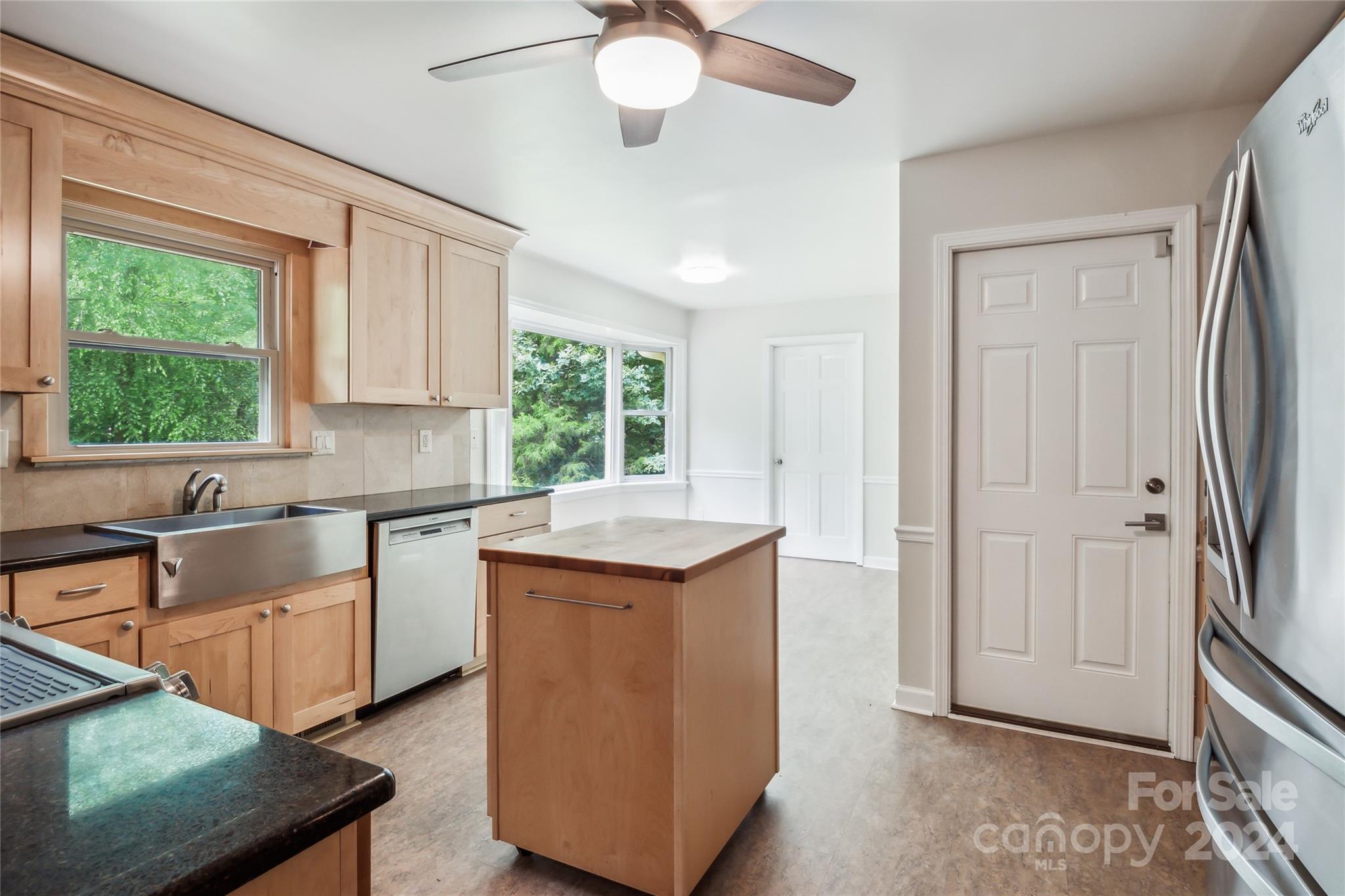 7327 Leesburg Road Charlotte, NC 28215 - Photo 31 of 31 Gallery Image 31