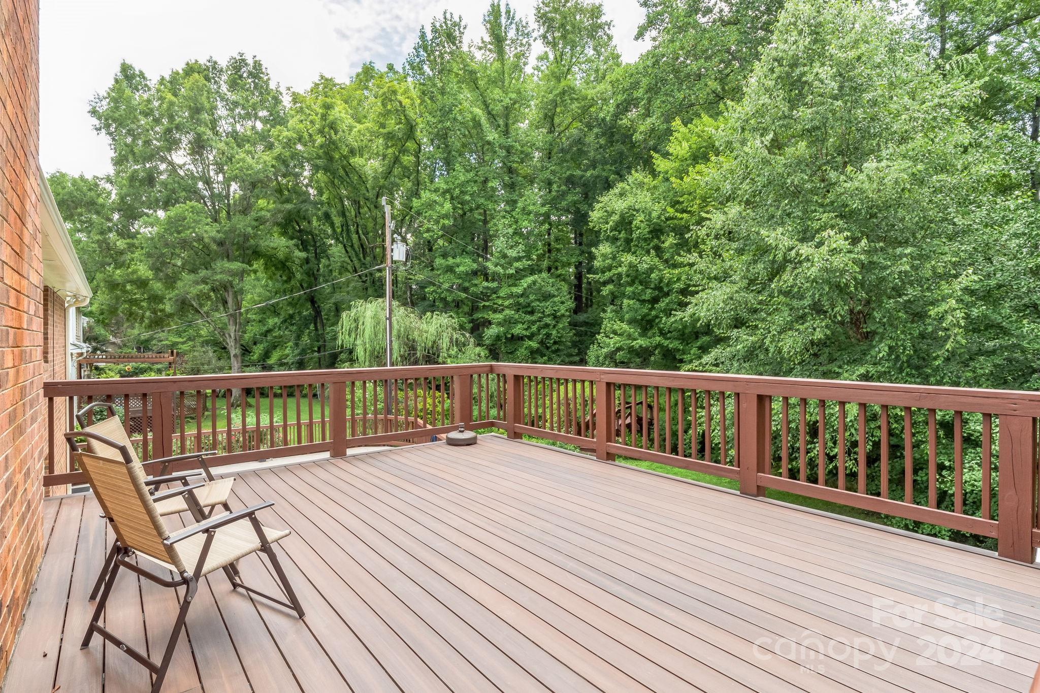 7327 Leesburg Road Charlotte, NC 28215 - Photo 4 of 31 Gallery Image 4