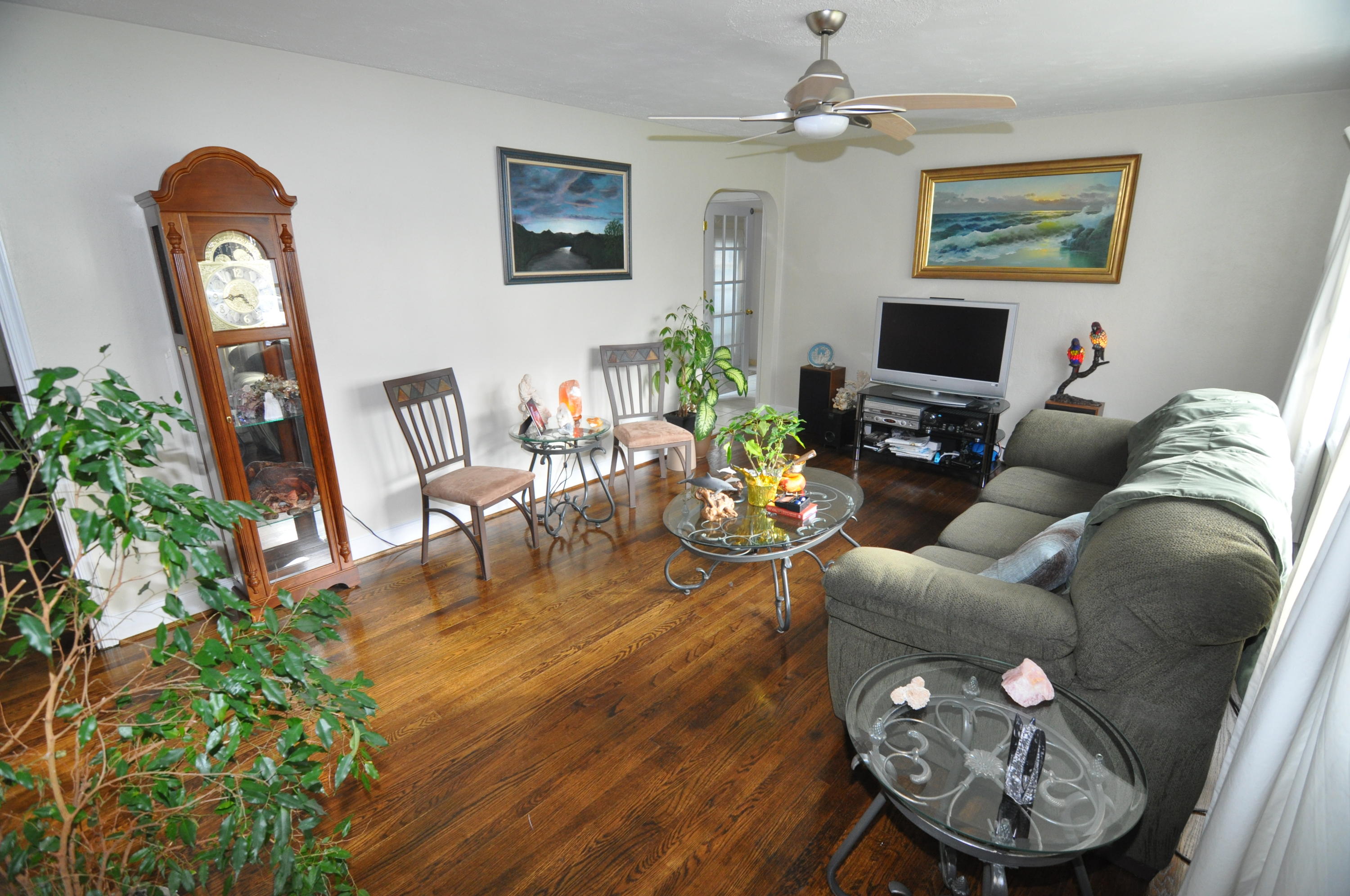 2602 Cannaday Road Northeast Roanoke, VA 24012 - Photo 3 of 24 Living Room 1.JPG