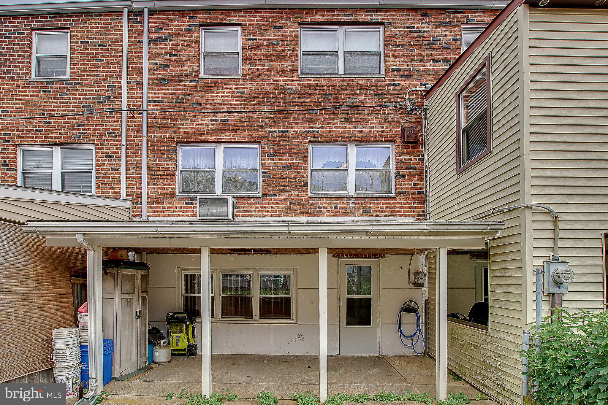 10932 East Keswick Road Philadelphia, PA 19154 - Photo 29 of 30 Rear cover Patio
