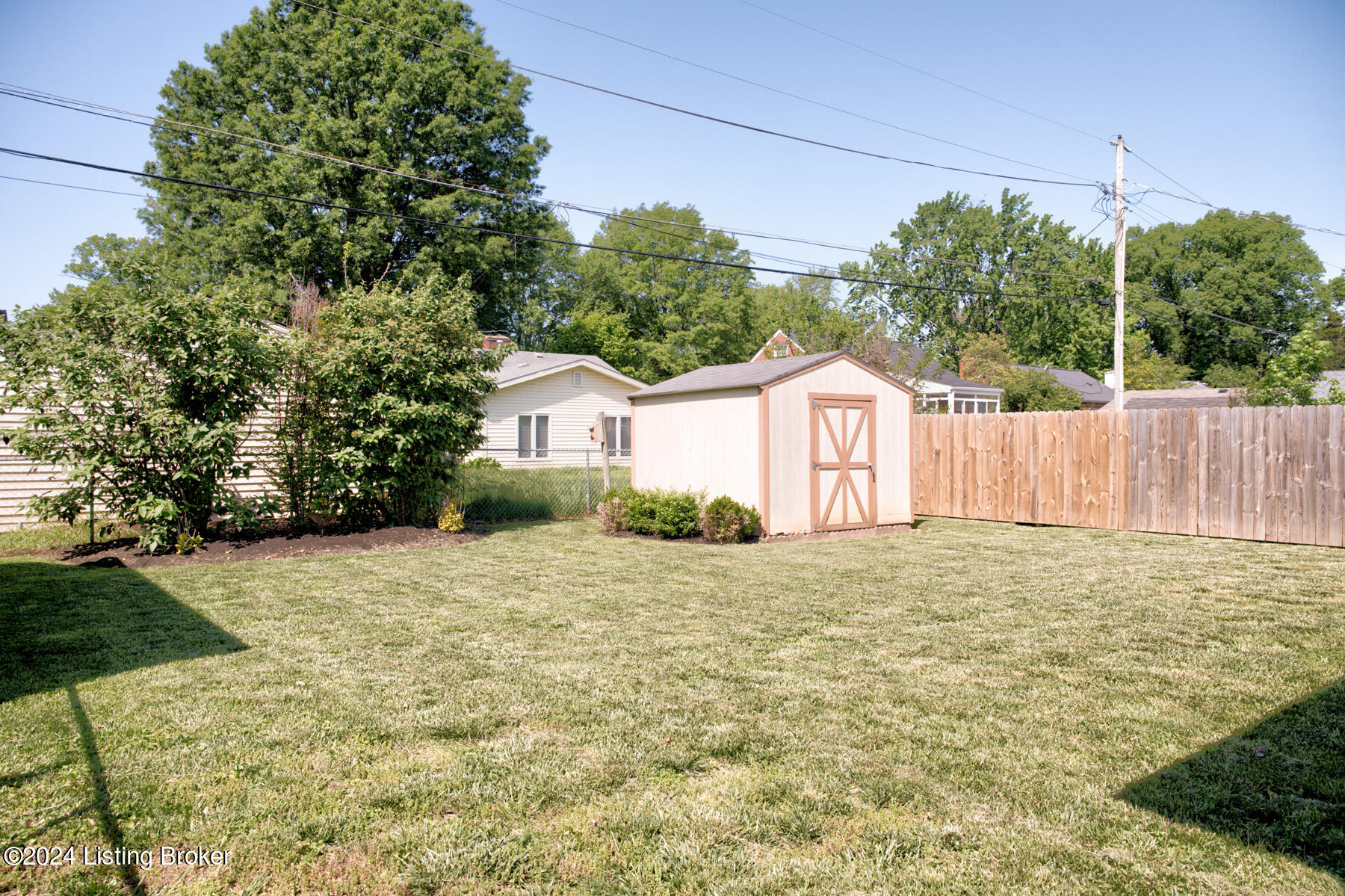 208 Alcott Road Louisville, KY 40207 - Photo 36 of 40 GSP-208 Alcott Rd-34