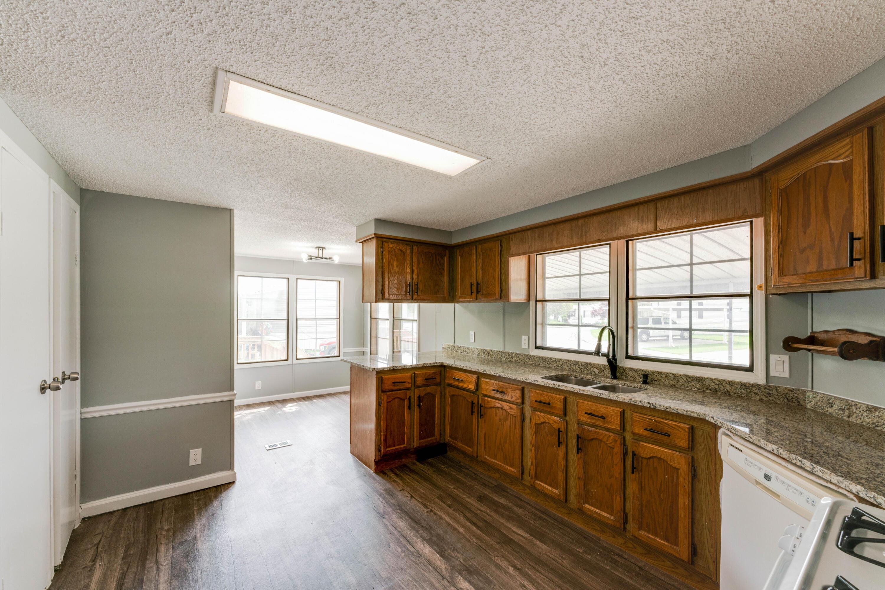 38 Ravine Ridge Drive Delaware, OH 43015 - Photo 9 of 35 15-dsc05497-dsc05499