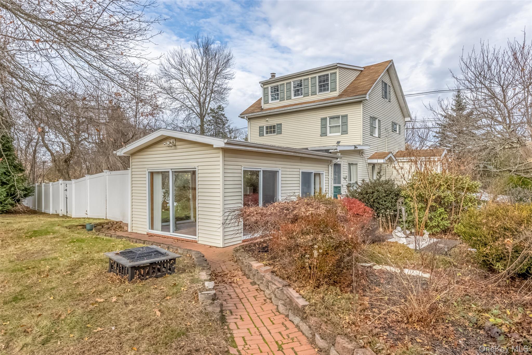 1896 Rte 44 55 Modena, NY 12548 - Photo 12 of 48 Rear view of property