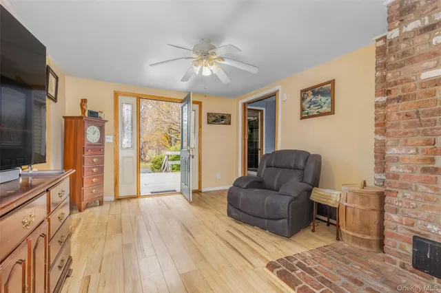 $459,900 | 1896 Rte 44 55, Modena, NY 12548