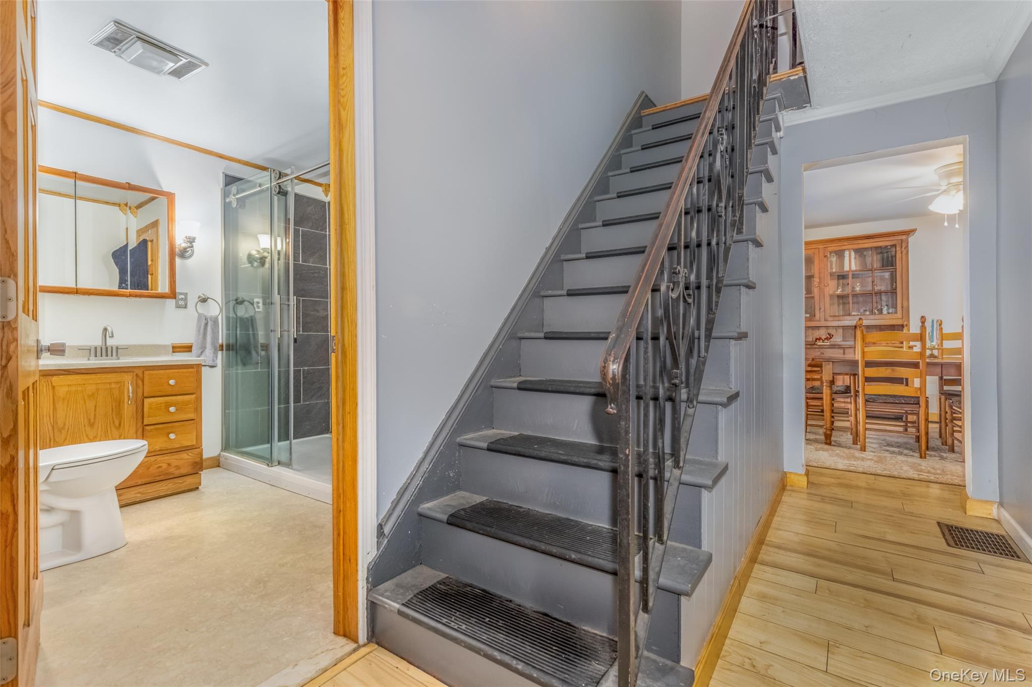 1896 Rte 44 55 Modena, NY 12548 - Photo 36 of 48 Stairs with crown molding