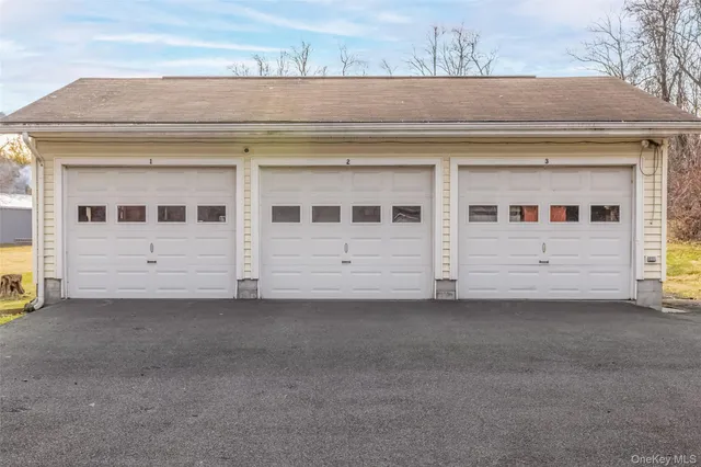 $459,900 | 1896 Rte 44 55, Modena, NY 12548