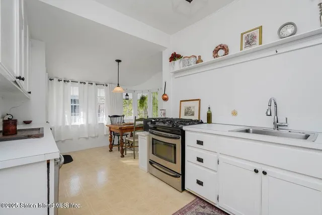 $874,999 | 111 David Street | Great Kills