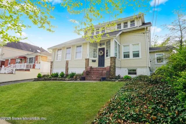 $874,999 | 111 David Street | Great Kills