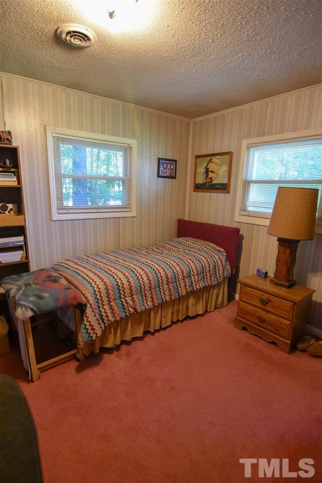 4703 Bragg Road Durham, NC 27704 - Photo 10 of 21