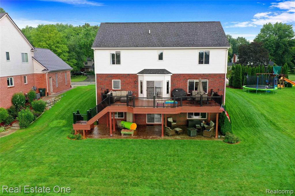 1838 Mackwood Road Rochester, MI 48307 - Photo 9 of 44