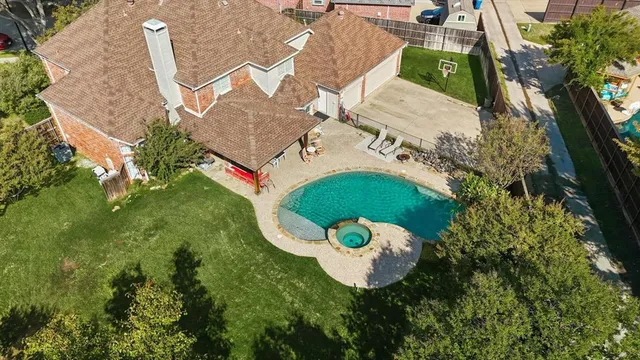 $950,000 | 192 Hollowtree Court, Coppell, TX 75019