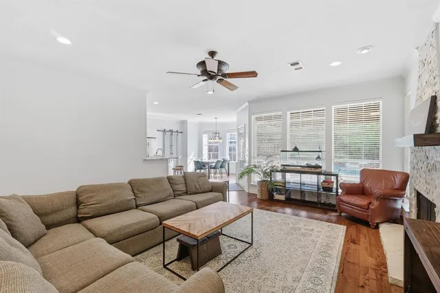 $950,000 | 192 Hollowtree Court, Coppell, TX 75019