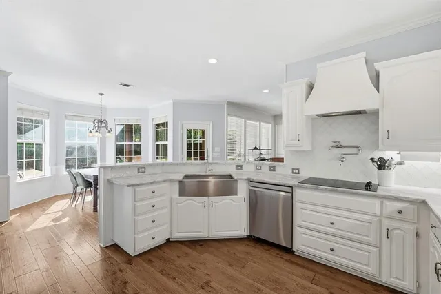 $950,000 | 192 Hollowtree Court, Coppell, TX 75019