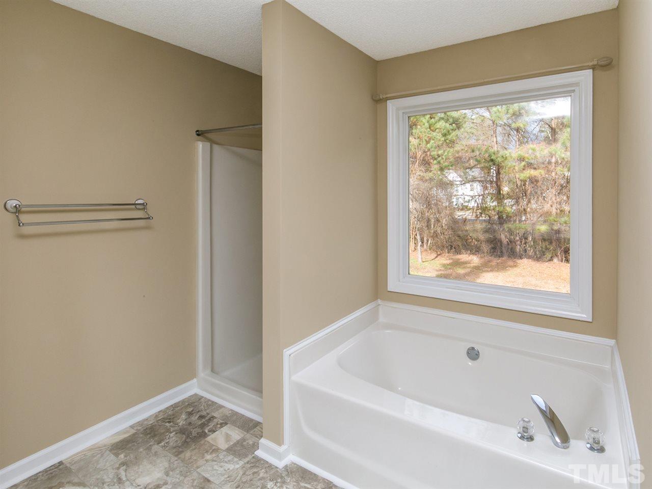 3527 Neptune Drive Raleigh, NC 27604 - Photo 14 of 20