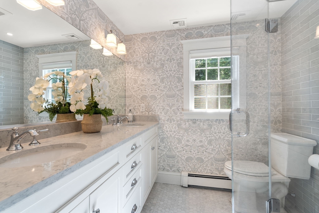 27 Oriole Road Medfield, MA 02052 - Photo 23 of 42