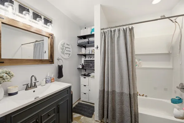 $299,000 | 208 Central Drive, Chestertown, MD 21620
