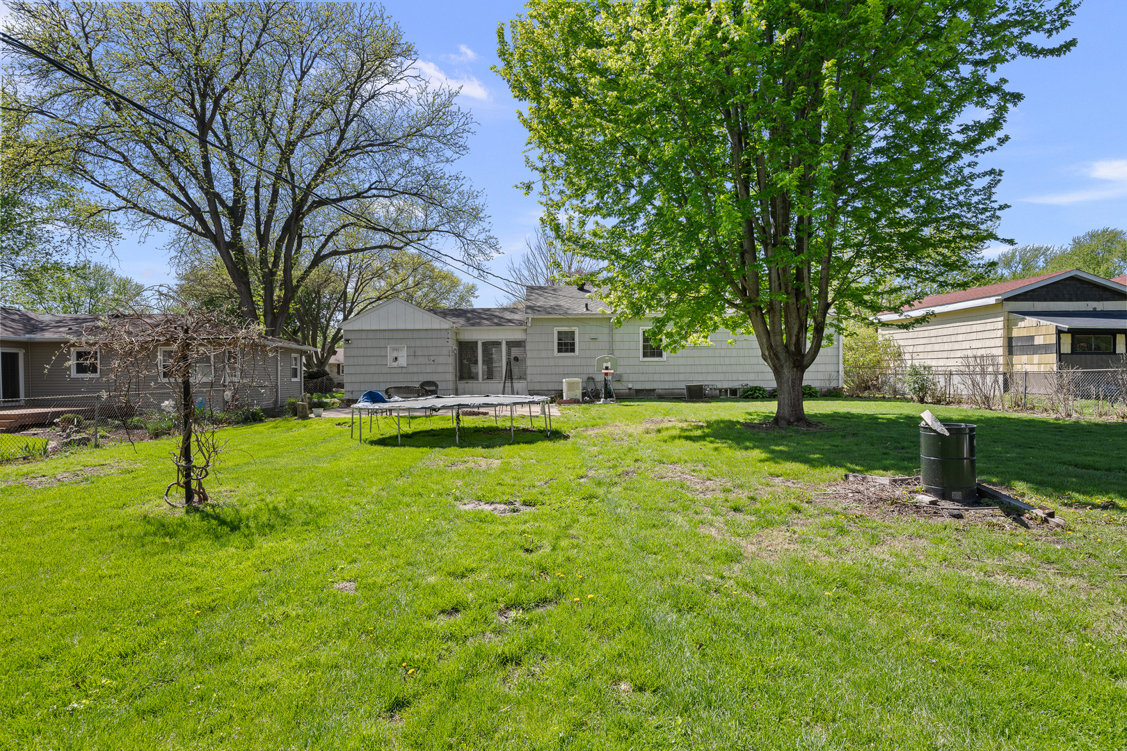3820 15th Street Moline, IL 61265 - Photo 5 of 34