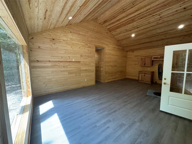 $195,000 | 211 Dalea Lane, Brookeland, TX 75931