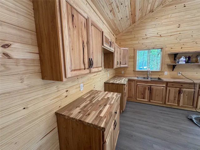 $195,000 | 211 Dalea Lane, Brookeland, TX 75931