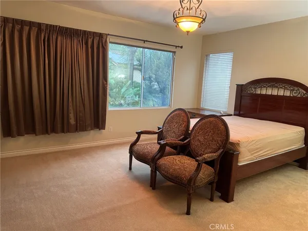 $5,800 | 12 Santa Eulalia, Irvine, CA 92606