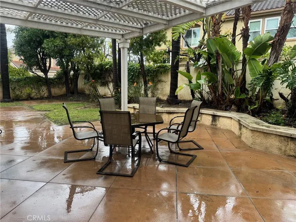 $5,800 | 12 Santa Eulalia, Irvine, CA 92606