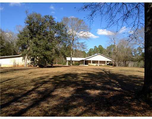 6050 Lum Reeves Road Lucedale, MS 39452 - Photo 1 of 25 Primary Photo