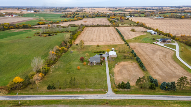 1116 East Delite Inn Road Beecher, IL 60401 - Photo 7 of 36