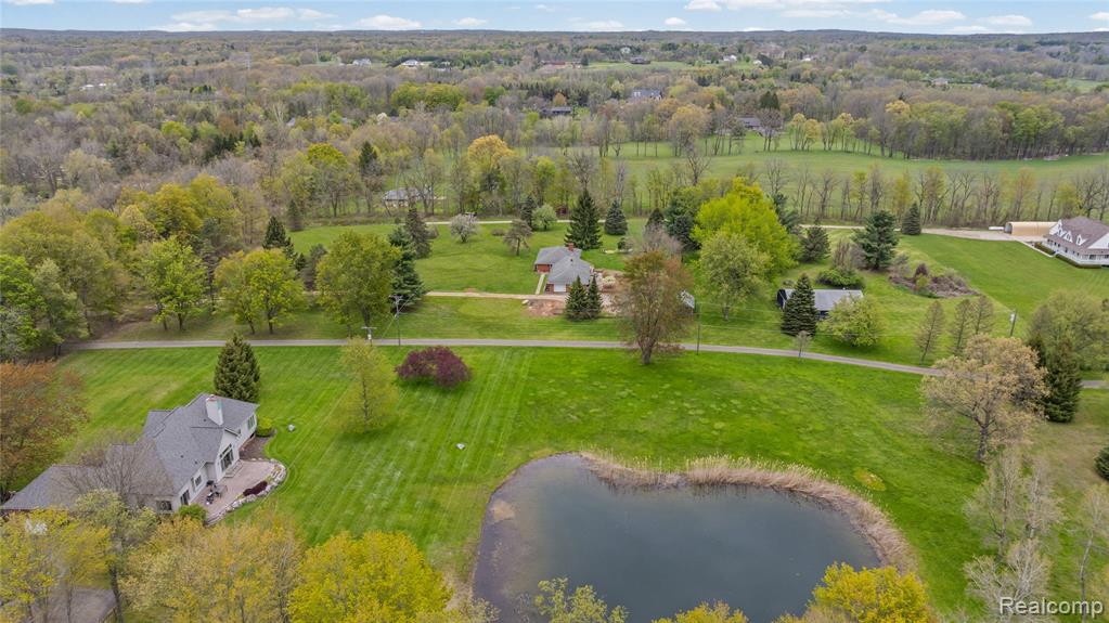 700 Townsend Road Leonard, MI 48367 - Photo 10 of 45 Gallery Image 10