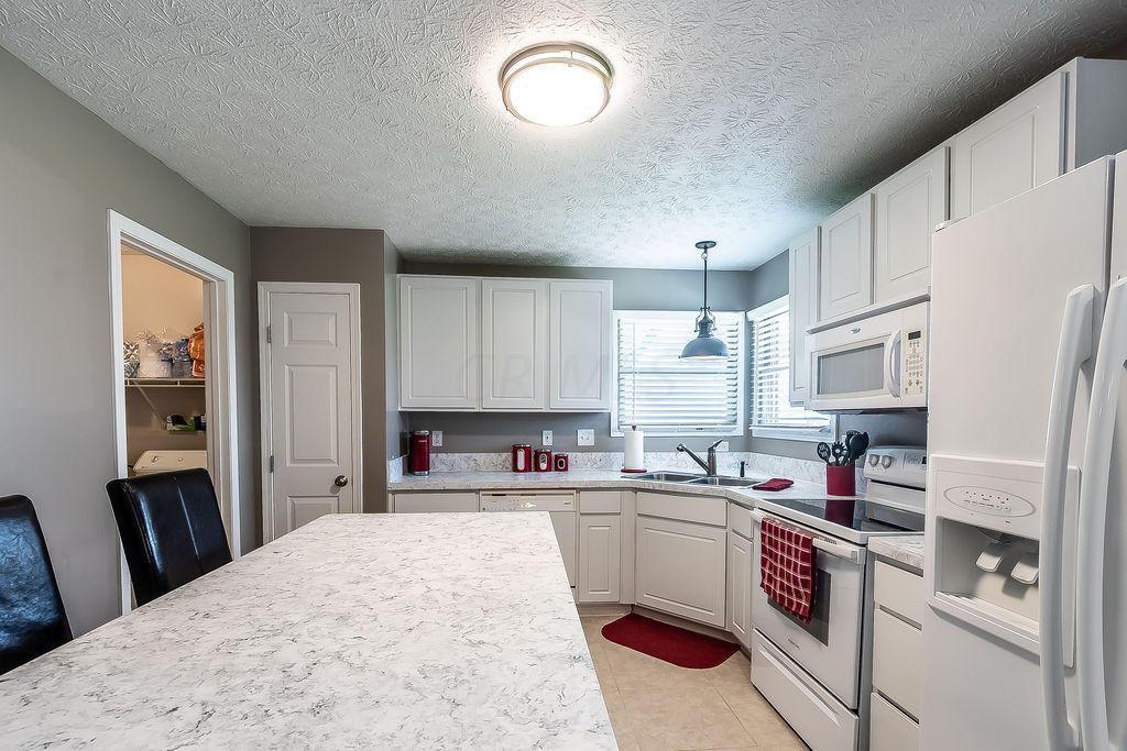 9673 Lynns Road Southwest Etna, OH 43062 - Photo 5 of 26 Gallery Image 5