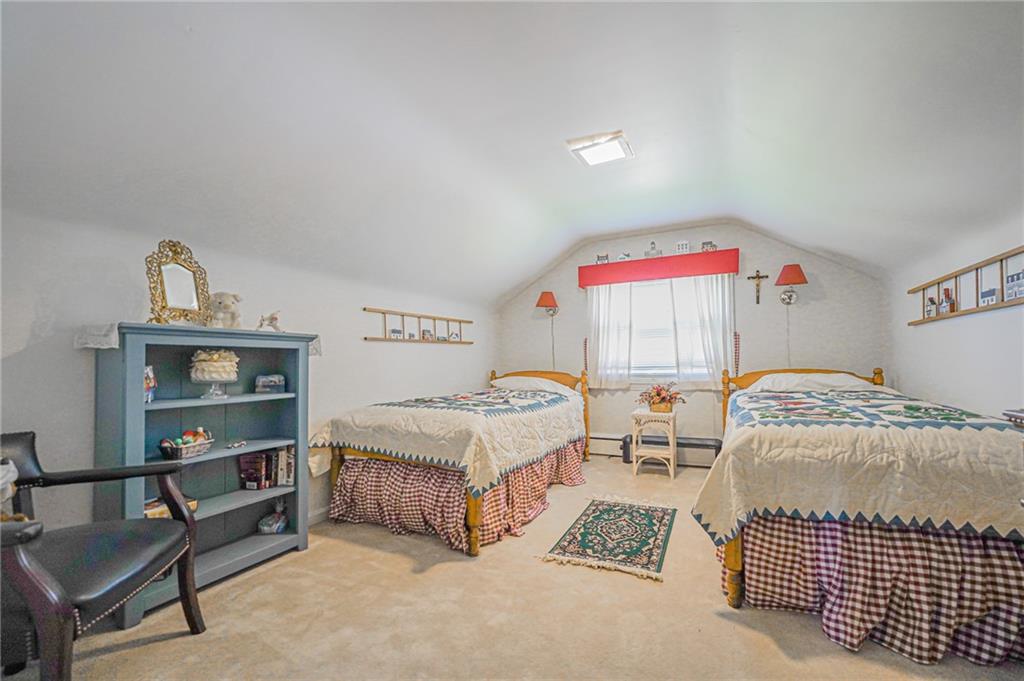 2913 North Mercer Street New Castle, PA 16105 - Photo 27 of 36 Bedroom 2, view 2
