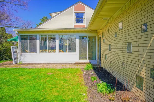 $249,900 | 2913 North Mercer Street, New Castle, PA 16105