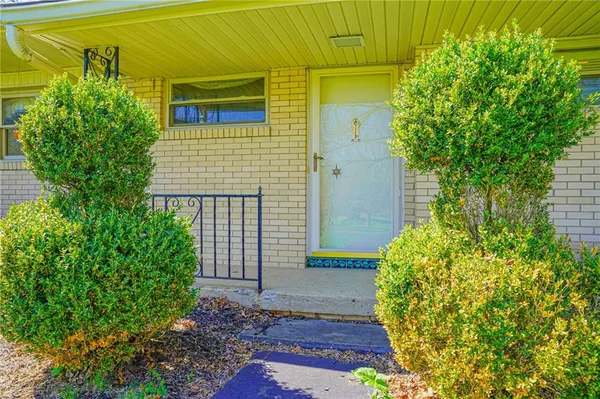$249,900 | 2913 North Mercer Street, New Castle, PA 16105