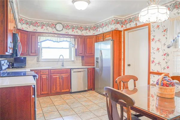 $249,900 | 2913 North Mercer Street, New Castle, PA 16105