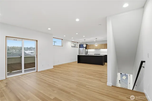 $1,325,000 | 3646A Greenwood Avenue North, Unit A, Seattle, WA 98103