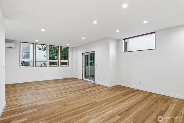 $1,325,000 | 3646A Greenwood Avenue North, Unit A, Seattle, WA 98103