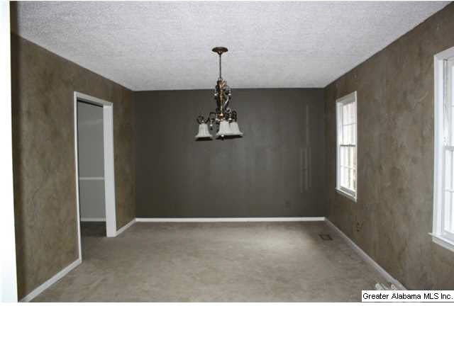 722 Hilton Road Anniston, AL 36207 - Photo 8 of 28