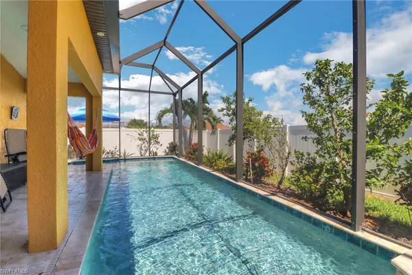 $624,900 | 109 Northwest 38th Place, Cape Coral, FL 33993