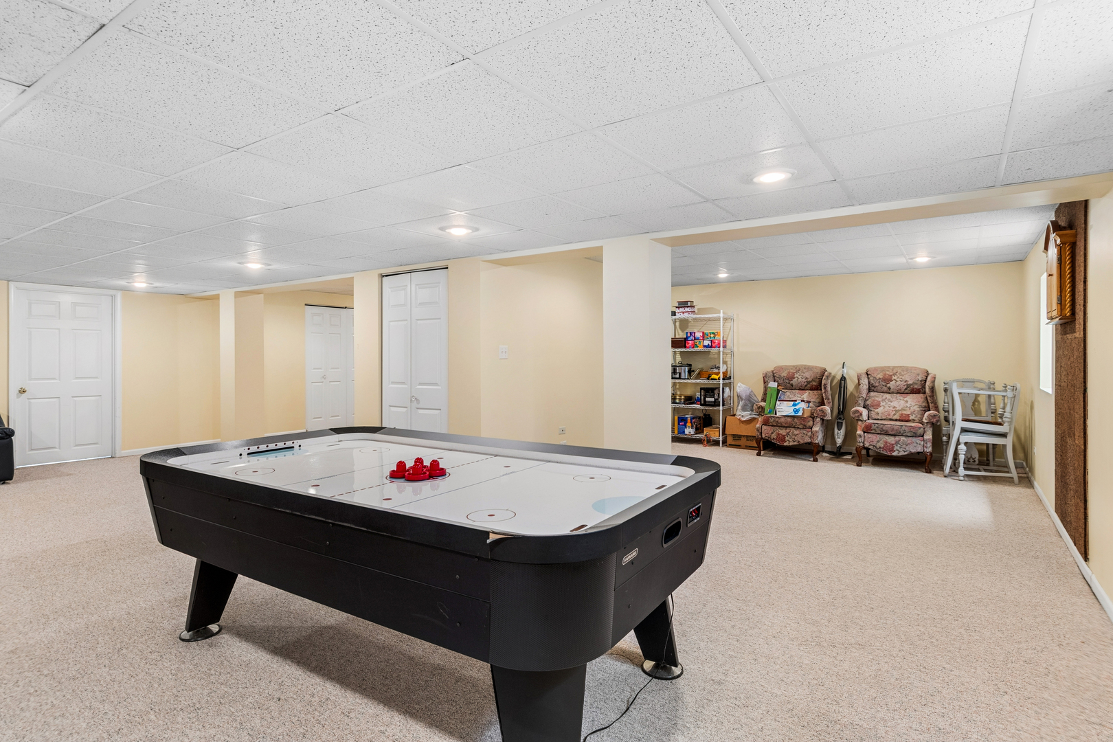 627 Rock Spring Road Naperville, IL 60565 - Photo 28 of 43 Gallery Image 28