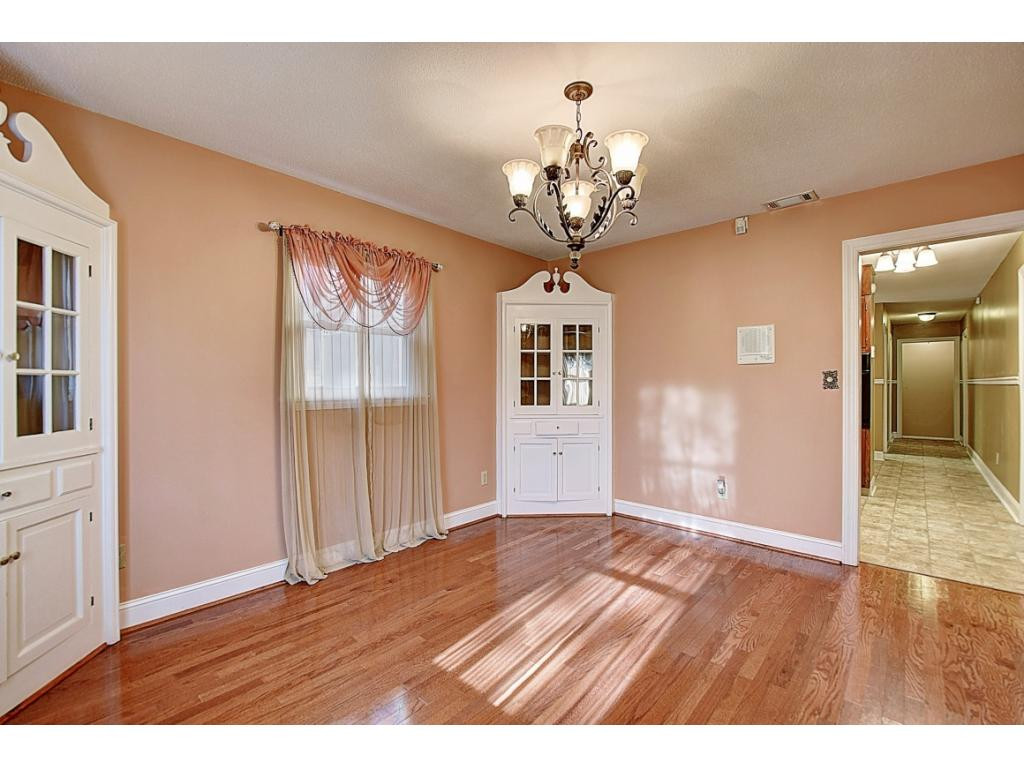 699 Mccloud Road Elizabethton, TN 37643 - Photo 10 of 36 Photo 10