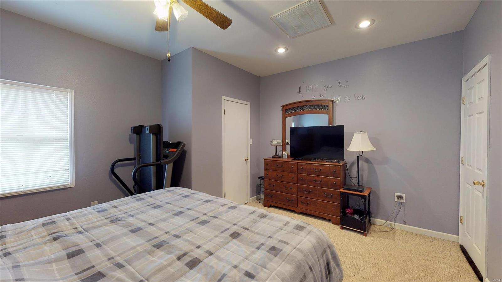 700 Sinclair Avenue South Roxana, IL 62087 - Photo 8 of 22 Gallery Image 8