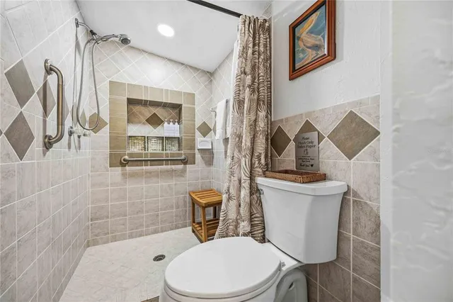 $749,999 | 2711 1st Avenue West, Bradenton, FL 34205